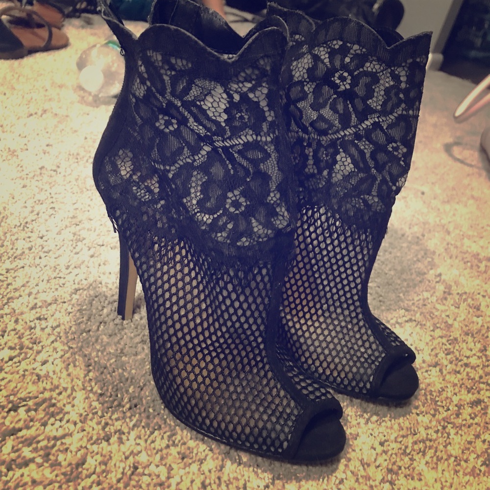 Chinese laundry heels